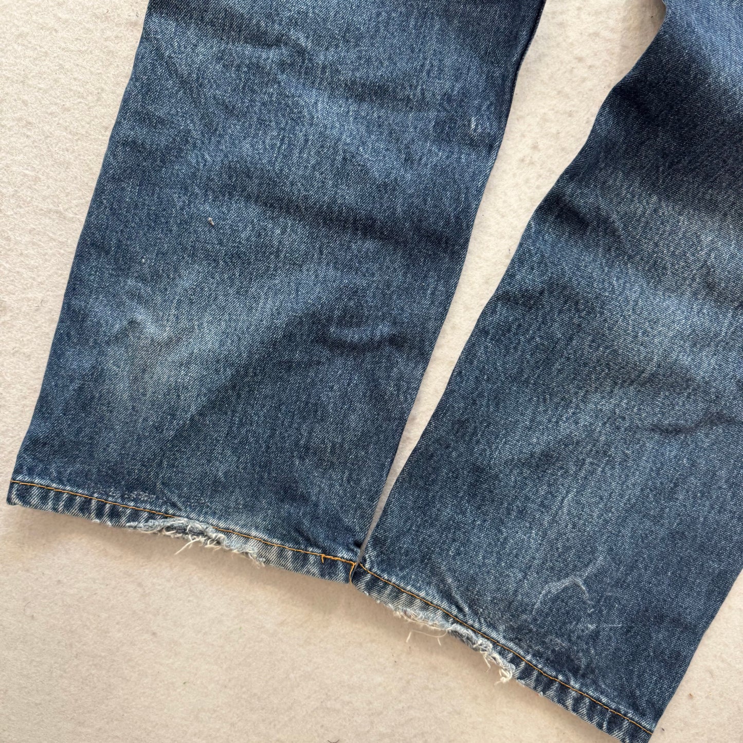 Levi's Mens Blue Denim Straight Leg Jeans frayed Hems Patched Classic Size 38x30