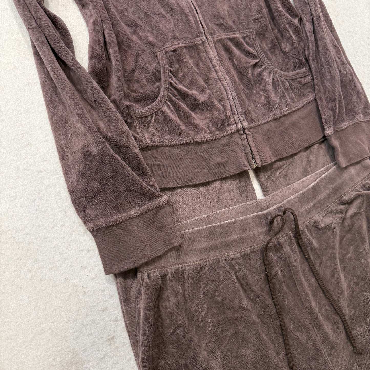 Vintage Juicy Couture Women' Dark Brown Velour Tracksuit Set Hoodie & Pant Size L
