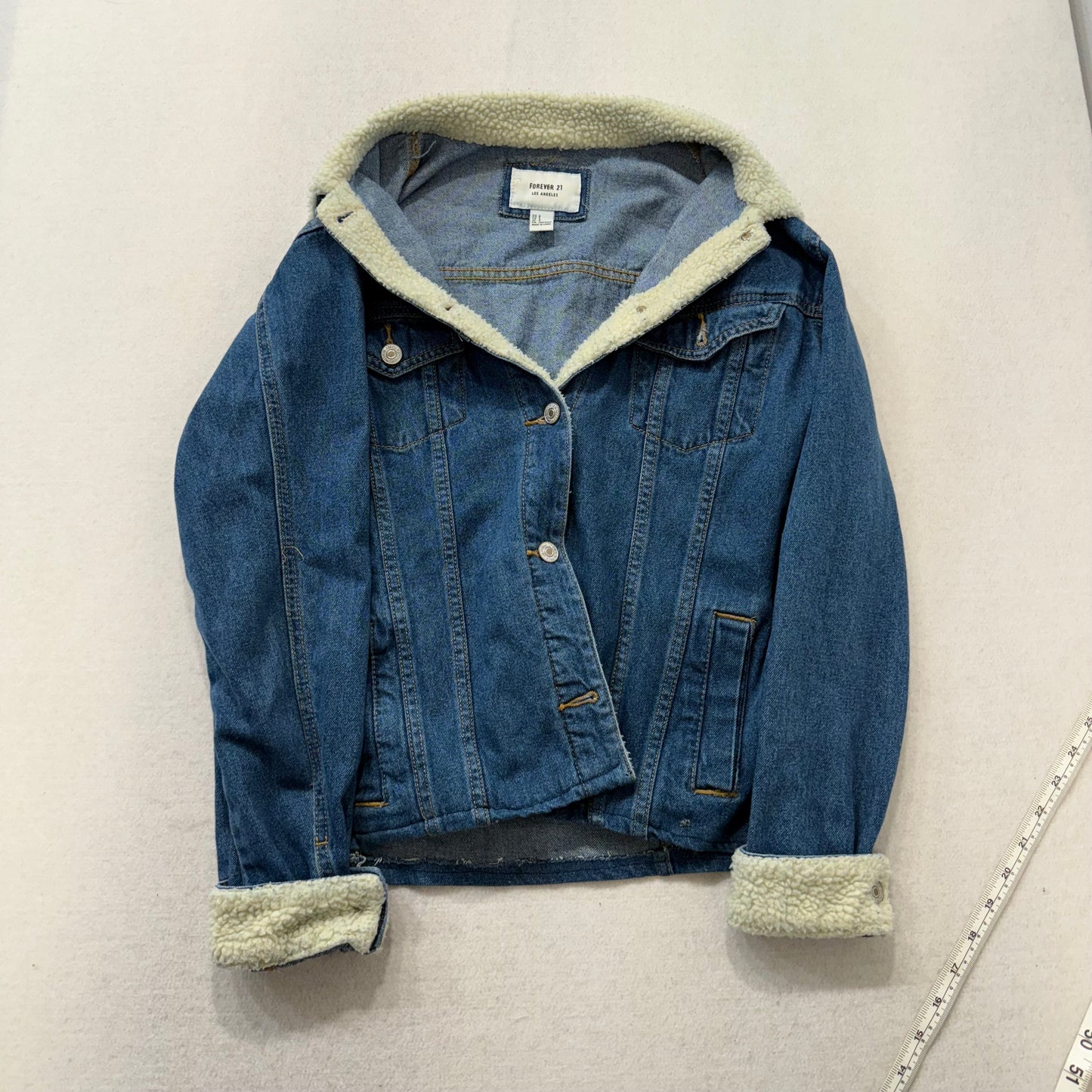 Forever 21 Blue Denim Sherpa Lined Jacket Faux Fur Collar Button Front Size M