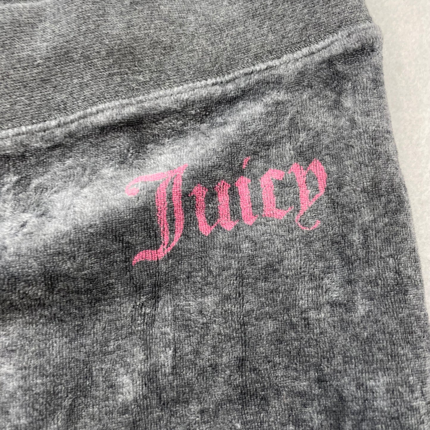 Juicy Couture Women's Gray Velour Tracksuit Set Hoodie & Pant Graphic Size P/M