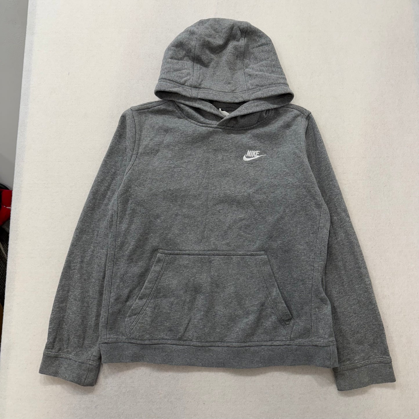 Nike Kids Pullover Hoodie Classic Swoosh Logo Everyday Casual Sweatshirt Size XL