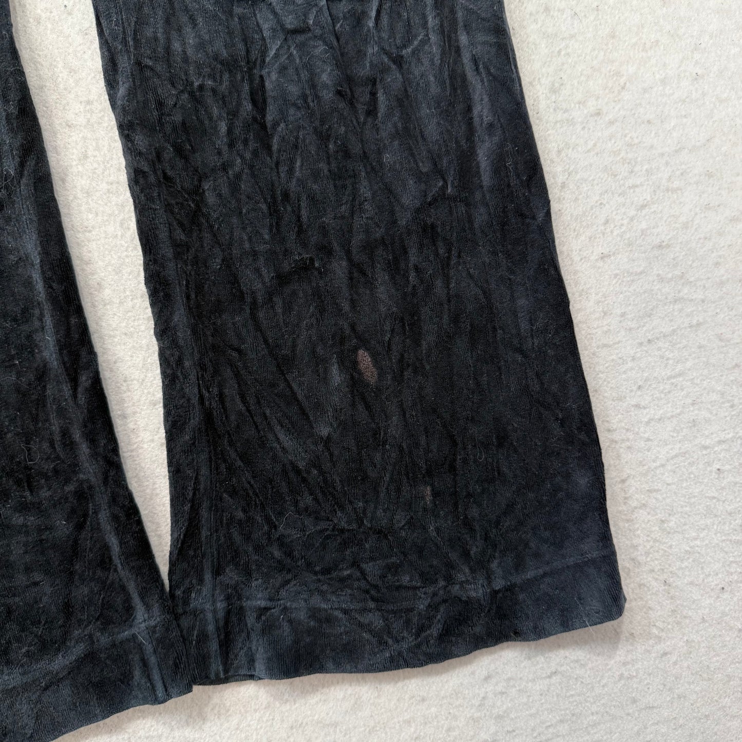 Vintage Juicy Couture Women's Black Velour Flared Track Pant Low Rise Y2K Size S