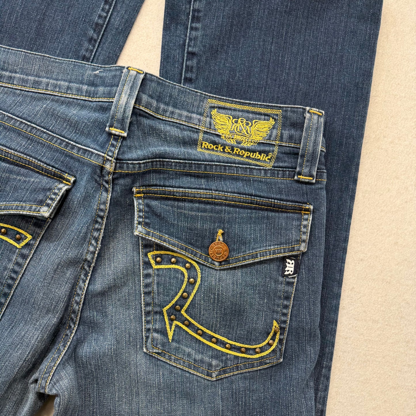 Rock & Republic Kasandra Blue Flared Bootcut Jeans Embroidered Low Rise Size 33