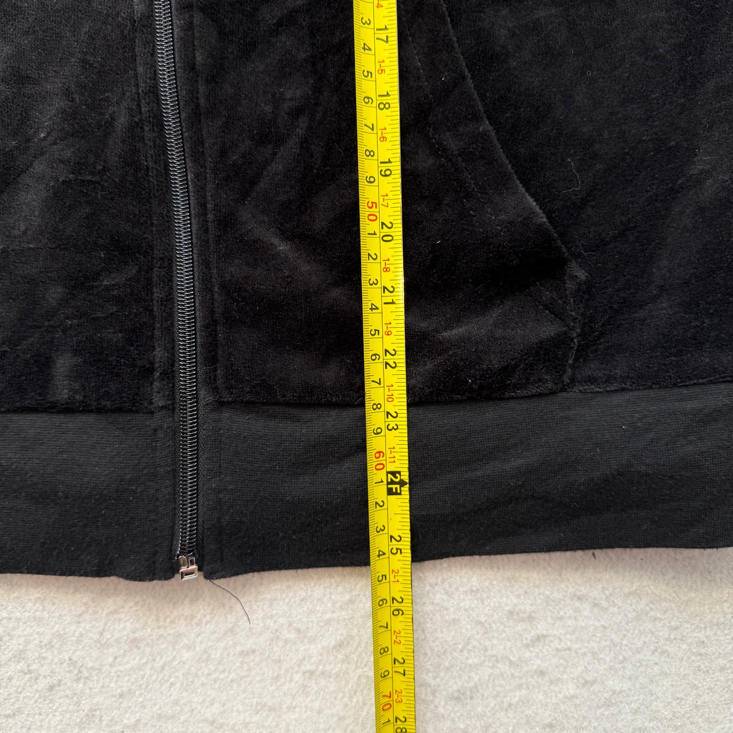 Juicy Couture Women's Black Velour Full Zip Hoodie Drawstring Pockets Y2k Size M
