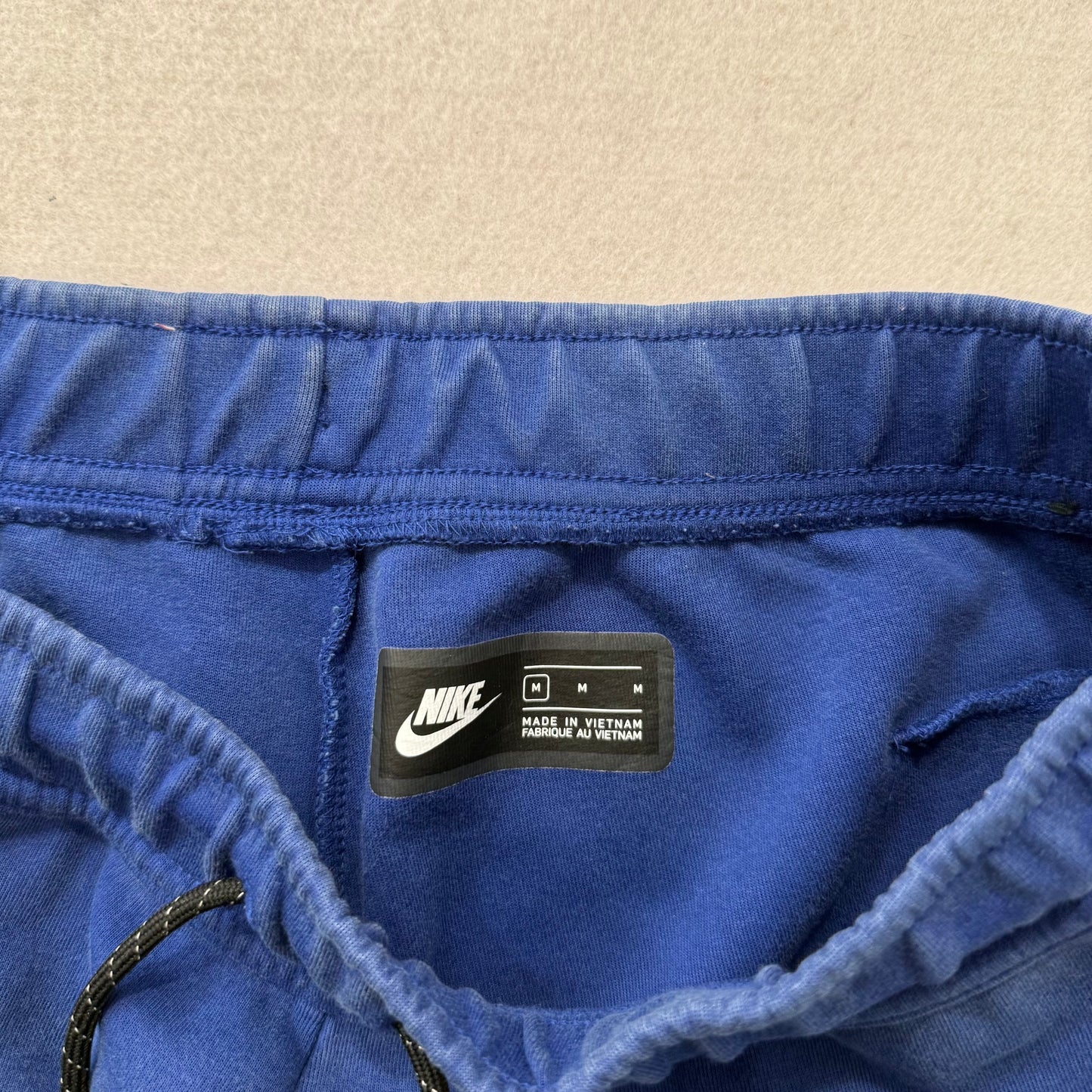 Nike Mens Cobalt Blue Tech Fleece Shorts Drawstring Sportswear Zip Pocket Size M