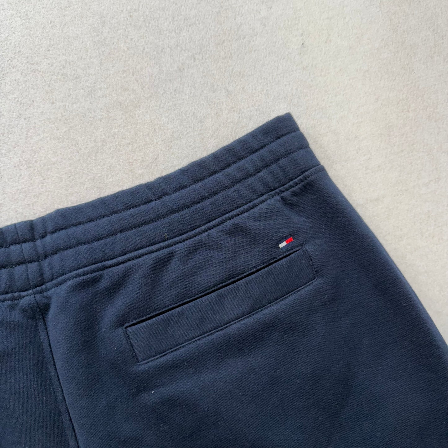 Tommy Hilfiger Navy Logo Sweat Shorts Drawstring Casual Wear Regular Fit Size L
