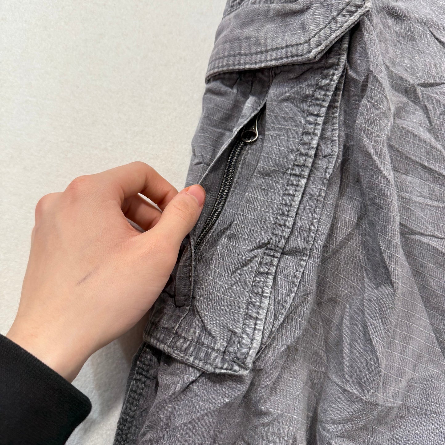 Carhartt Gray Cotton Cargo Pants Zipper Pockets Utility Workwear Size 40x32