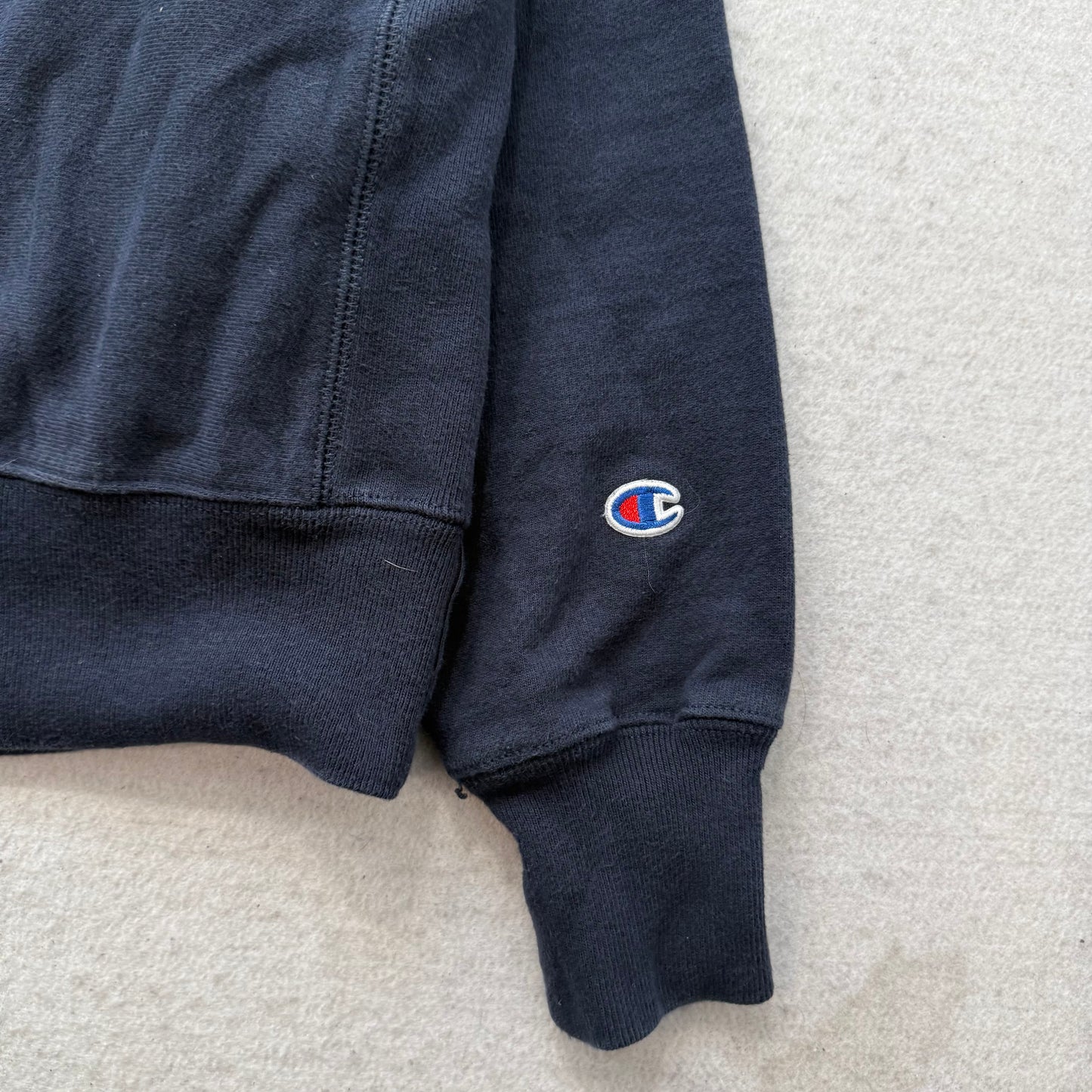 Champions Men's Navy Blue Cotton Boxy Fit Sweatshirt Crewneck Graphic Y2K Size M