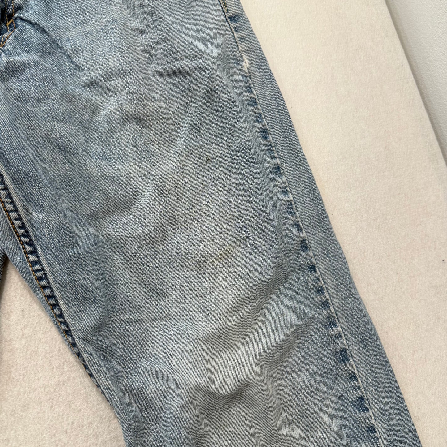 American Eagle Men's Light Wash Blue Denim Straight Leg Jeans Raw Hem Size 34