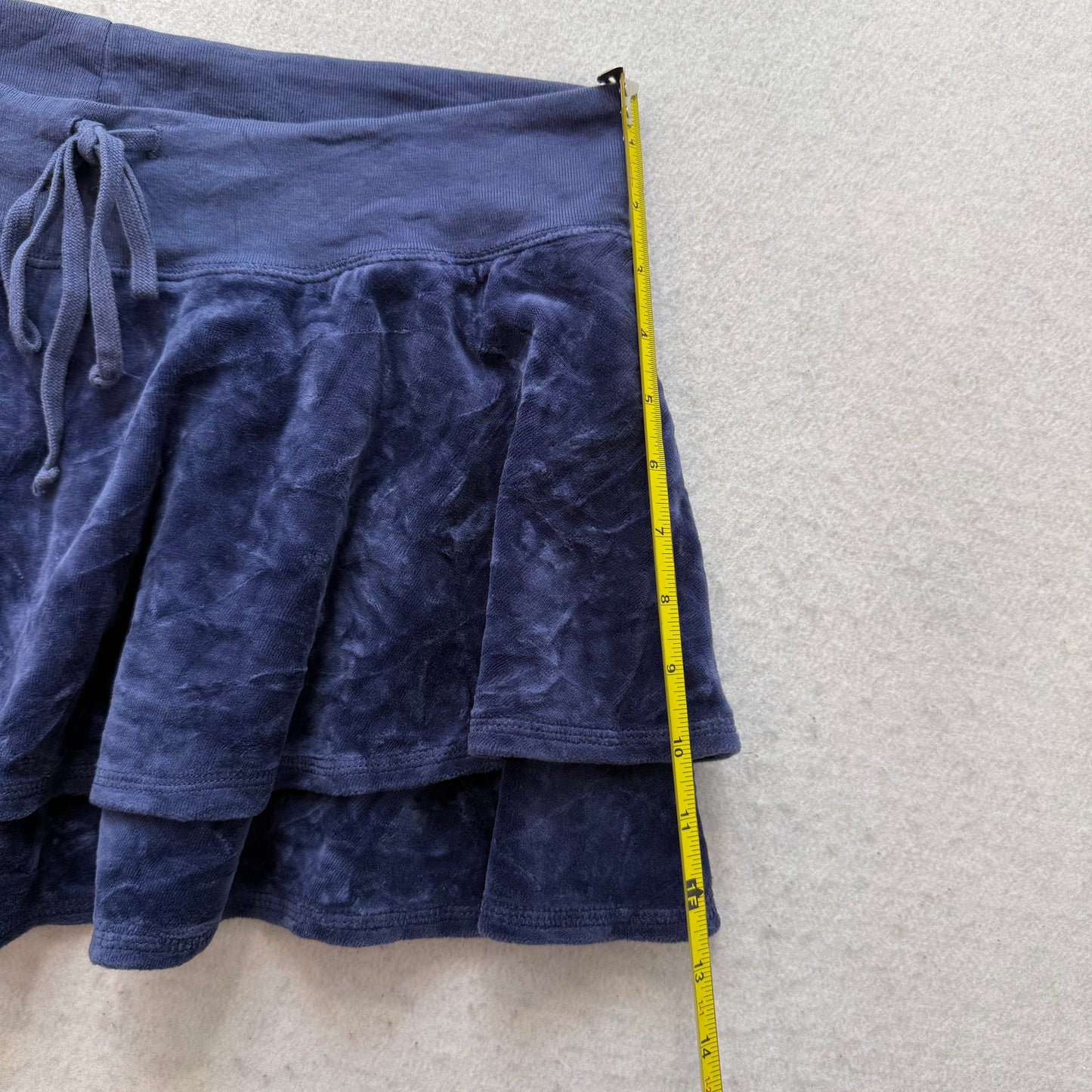 2003 Vintage Juicy Couture Women Navy Velour Tiered Mini Skirt Drawstring Size M