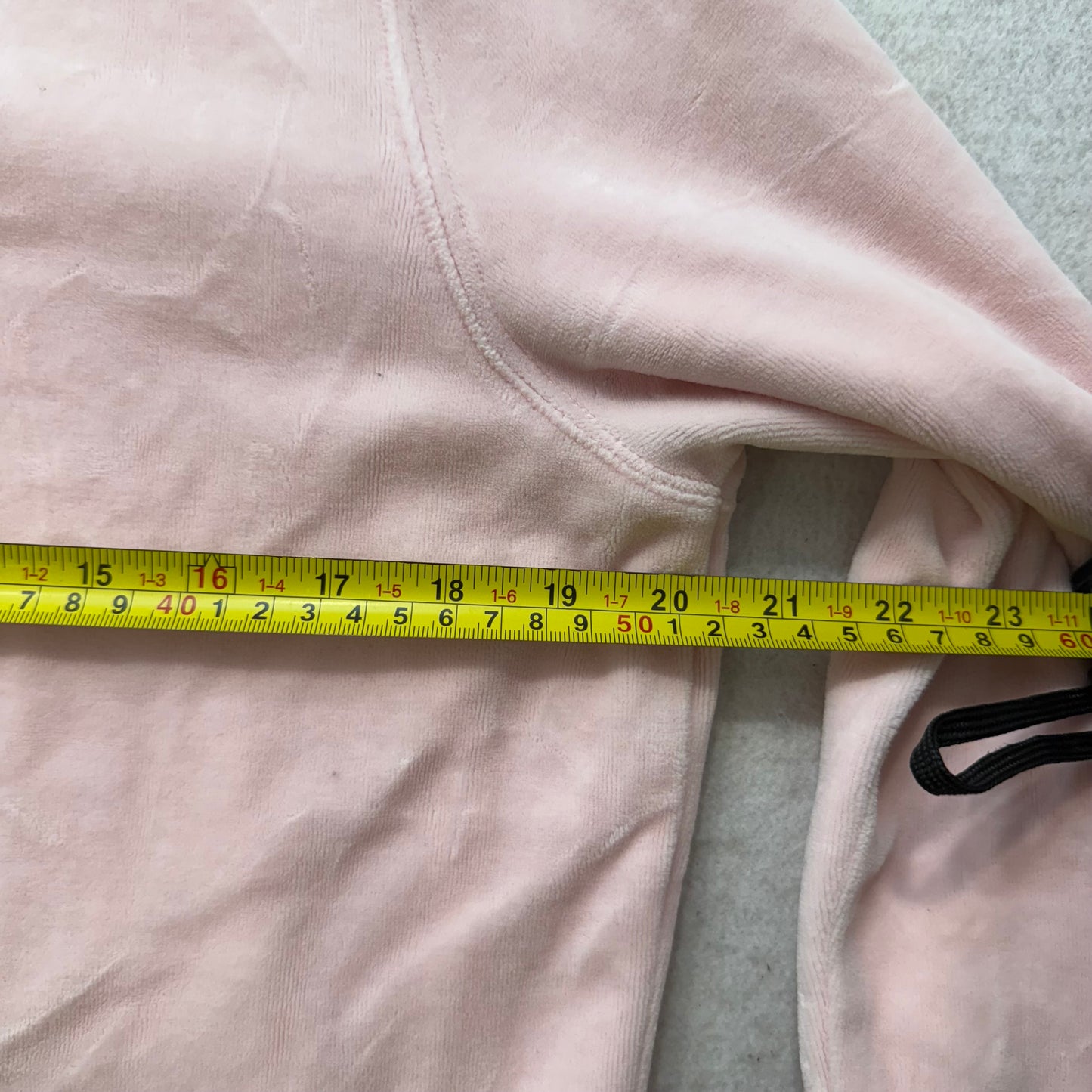 Vintage Juicy Couture Women's Baby Pink Velour Full Zip Hoodie Pockets Size L
