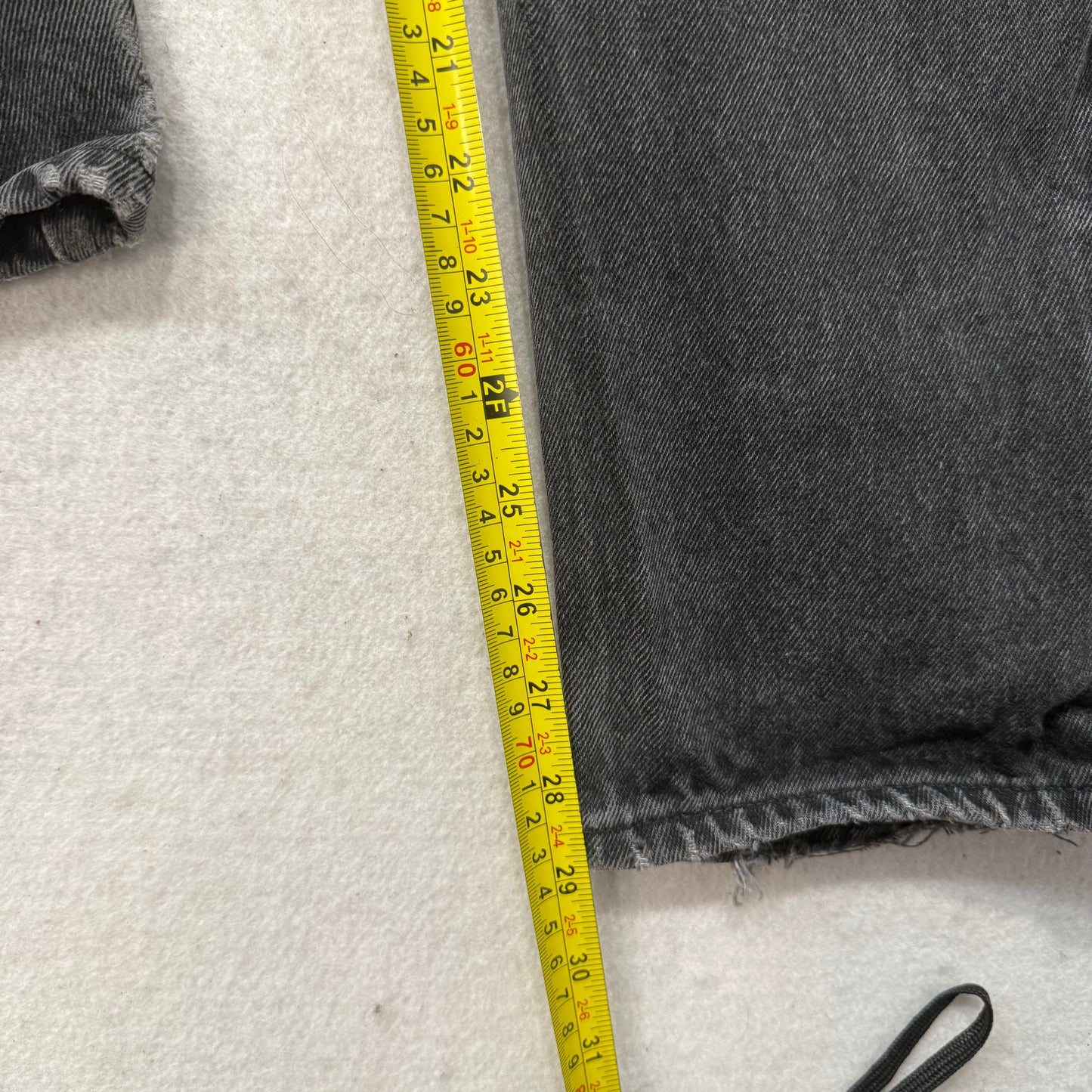 Levi Strauss & Co 562 Men's Faded Black Denim Loose Fit Distressed Jeans Size 27