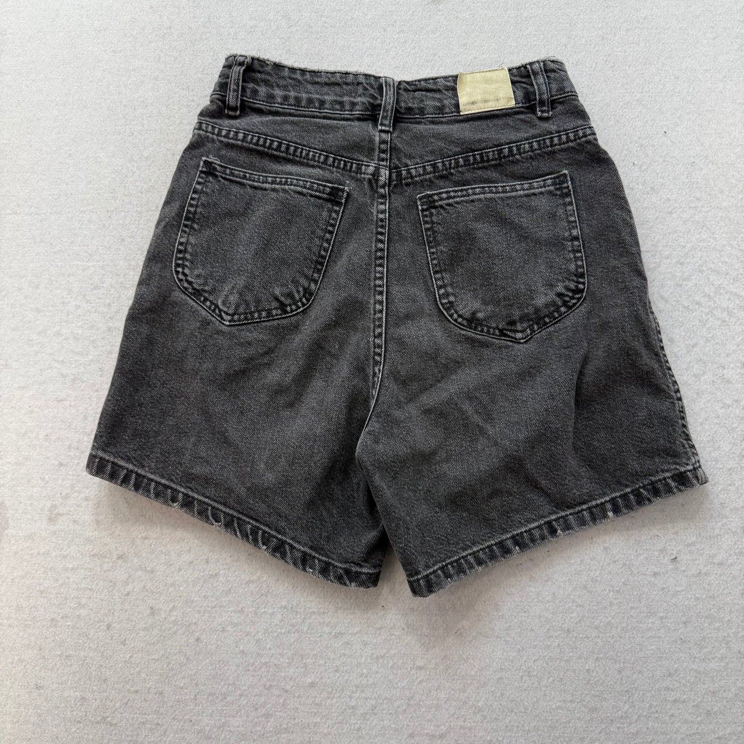 Authentic Denim by TRF Women's Black Washed Denim Short High Rise Casual Size 24