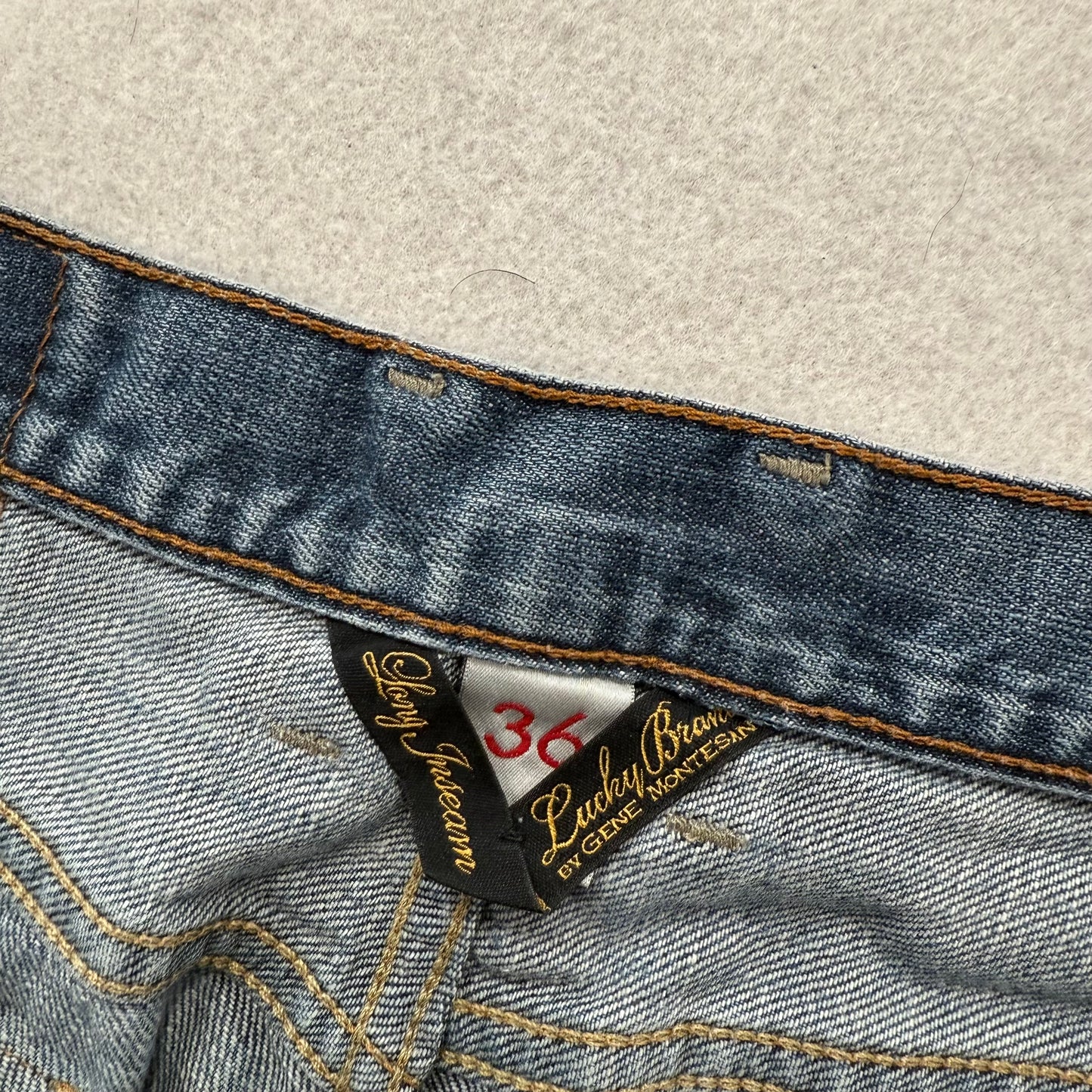 Lucky Brand Men's Blue Denim Jeans Button-Flap Back Pockets Mid-Rise Size 36