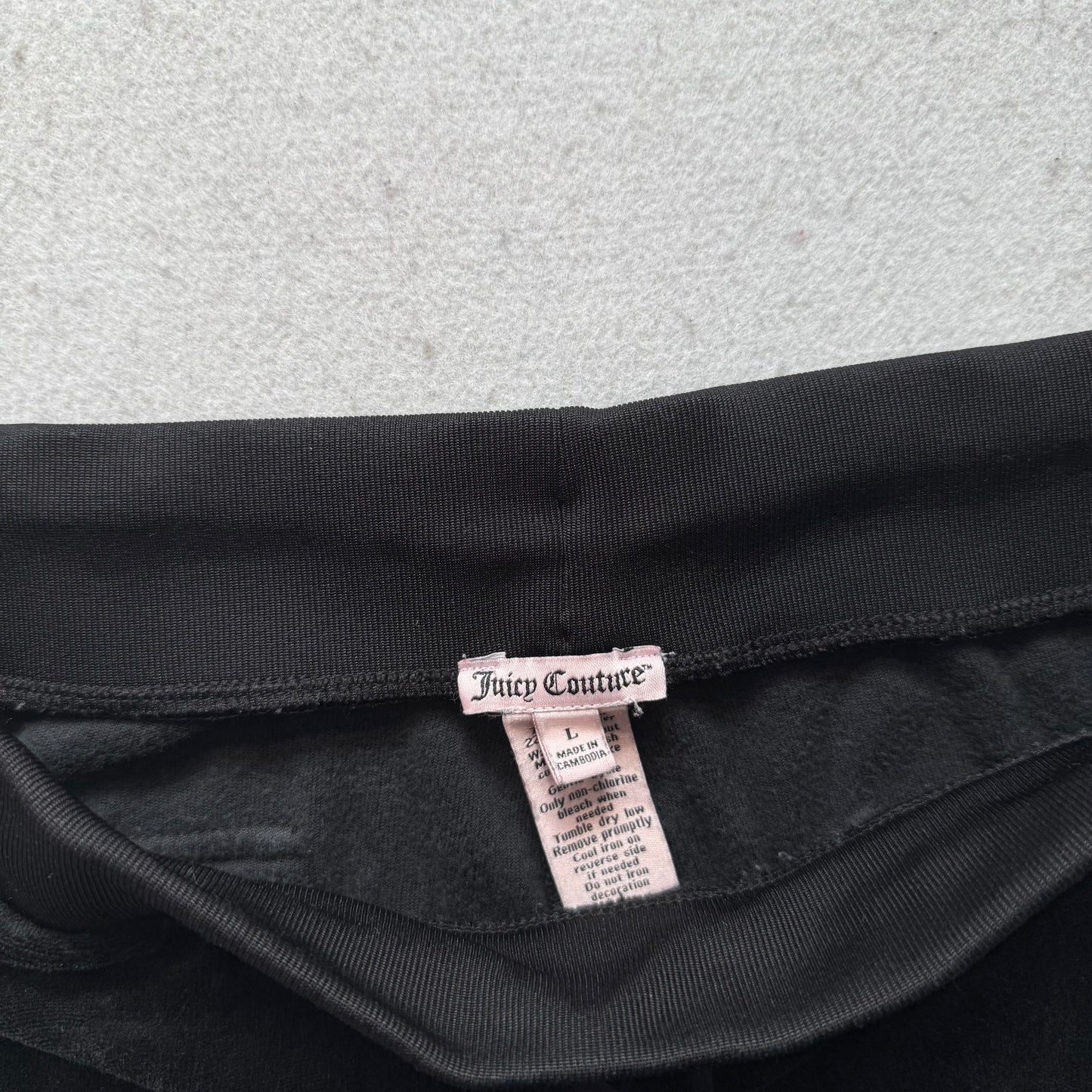 Juicy Couture Women's Black Velour Flared Track Pants Back Snap Pockets Size L