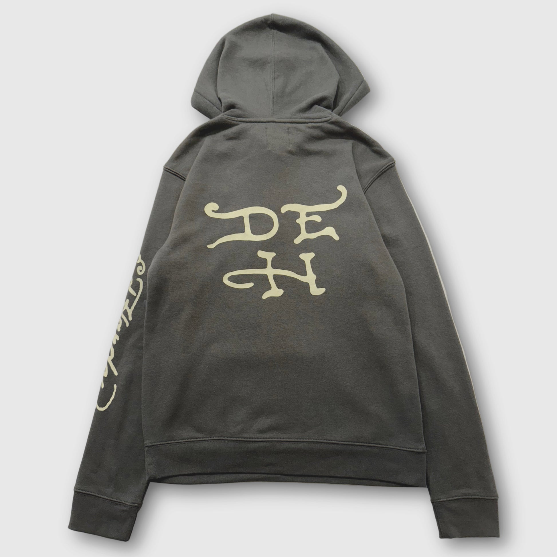 ED HARDY “Exploding Skull” CHARCOAL PULLOVER HOODIE - Clean Curriculums 